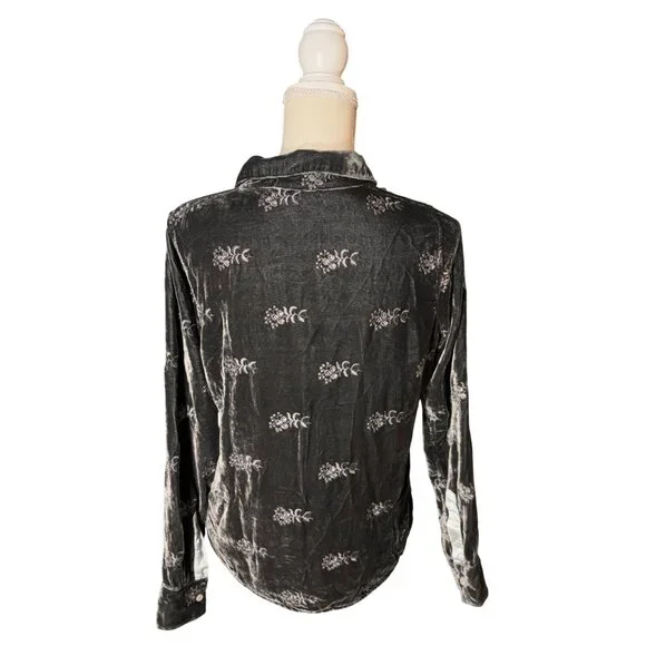 CP Shades gray velvet shirt floral embroidery S small long sleeve button up